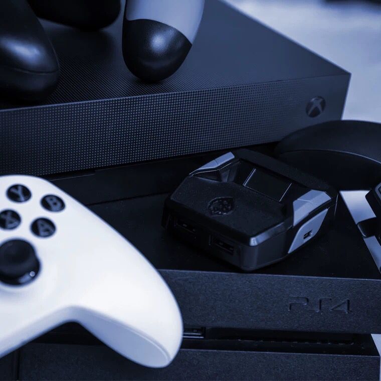 محول لوحة مفاتيح ماوس Cronus Z - مراجعة Gaming Keyboard And Mouse For Xbox وسعره