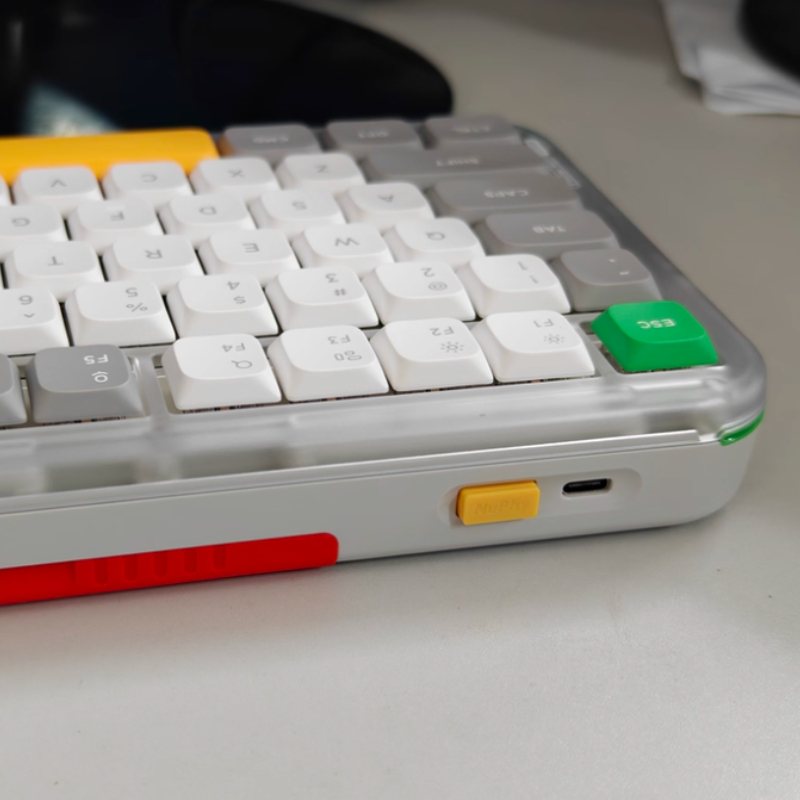 لوحة مفاتيح NuPhy Kick75 ثلاثي - مراجعة Gaming Keyboard That Is Quiet وسعره